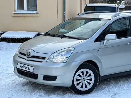 Toyota Corolla Verso 2007 года за 3 990 000 тг. в Кокшетау – фото 2