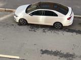 Volkswagen Polo 2021 года за 6 800 000 тг. в Уральск – фото 2