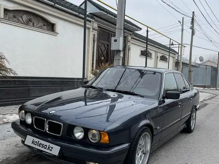 BMW 525 1995 года за 2 900 000 тг. в Шымкент – фото 2