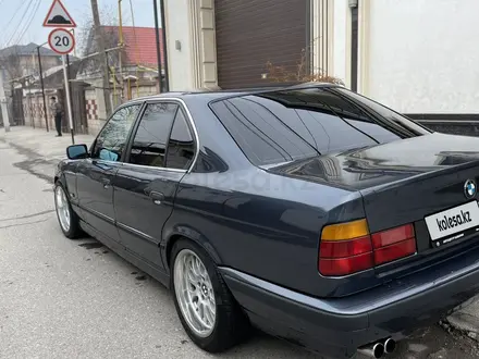 BMW 525 1995 года за 2 900 000 тг. в Шымкент – фото 29