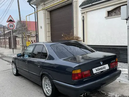 BMW 525 1995 года за 2 900 000 тг. в Шымкент – фото 4
