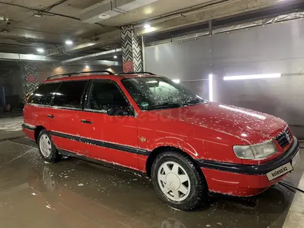Volkswagen Passat 1994 года за 3 100 000 тг. в Астана