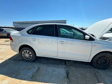 Volkswagen Polo 2017 года за 4 026 066 тг. в Атырау – фото 79