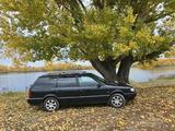 Volkswagen Passat 1994 годаүшін2 300 000 тг. в Усть-Каменогорск