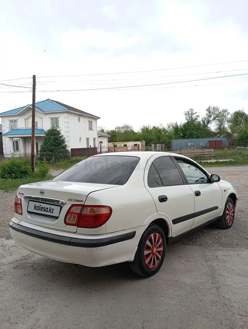 Nissan Sunny, 2002