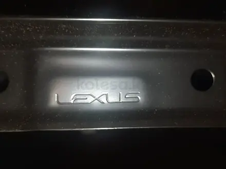 Крыло левое LEXUS за 88 000 тг. в Алматы – фото 2