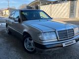 Mercedes-Benz E 200 1992 годаfor1 700 000 тг. в Тараз – фото 2