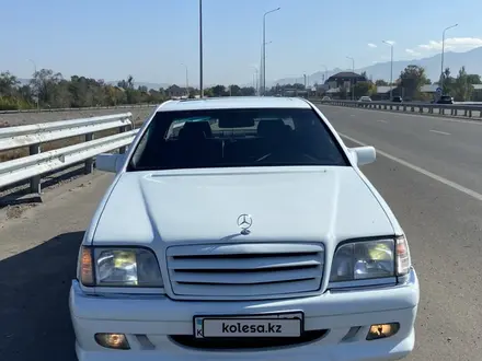 Mercedes-Benz S 300 1993 года за 2 700 000 тг. в Алматы