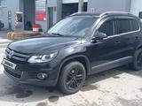 Volkswagen Tiguan 2012 годаүшін6 200 000 тг. в Астана – фото 3