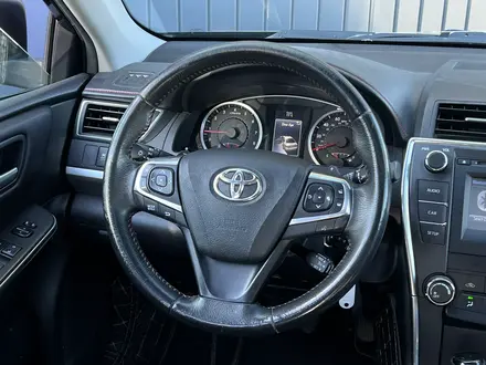 Toyota Camry 2016 года за 8 950 000 тг. в Актобе – фото 9