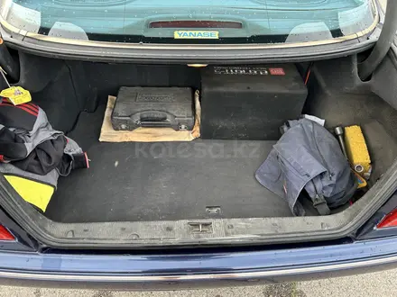 Mercedes-Benz E 320 2001 года за 5 300 000 тг. в Алматы – фото 15