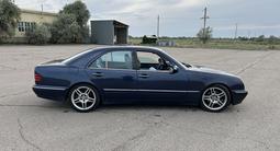 Mercedes-Benz E 320 2001 года за 5 300 000 тг. в Алматы – фото 5