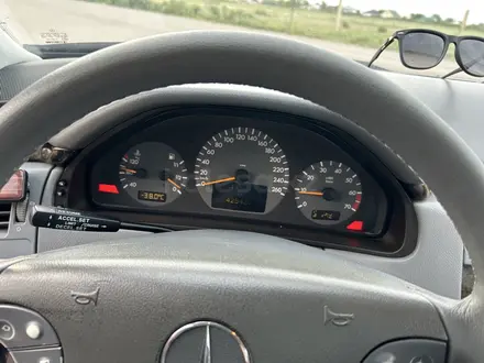 Mercedes-Benz E 320 2001 года за 5 300 000 тг. в Алматы – фото 8