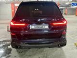 BMW X7 2021 года за 41 000 000 тг. в Усть-Каменогорск – фото 2
