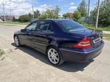 Mercedes-Benz C 200 2002 годаүшін4 500 000 тг. в Костанай – фото 3