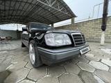Mercedes-Benz E 220 1993 года за 3 100 000 тг. в Алматы – фото 2