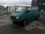 Volkswagen Caravelle 1996 года за 2 800 000 тг. в Костанай