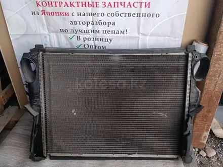 Радиатор охлаждения Mercedes Benz CL 500 за 3 232 тг. в Алматы