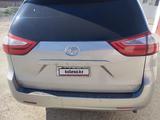 Toyota Sienna 2015 года за 10 000 000 тг. в Актау – фото 2