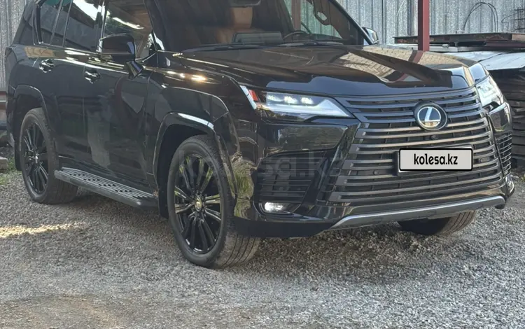 Lexus LX 600 2022 года за 63 000 000 тг. в Алматы