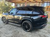 Lexus LX 600 2022 годаүшін63 000 000 тг. в Алматы – фото 3