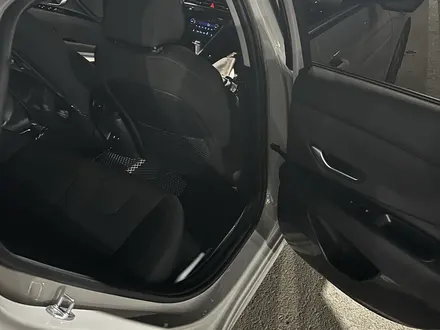 Hyundai Elantra 2024 года за 9 800 000 тг. в Караганда – фото 16