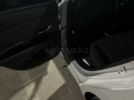 Hyundai Elantra 2024 года за 9 800 000 тг. в Караганда – фото 17