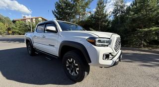 Toyota Tacoma 2023 года за 32 900 000 тг. в Астана