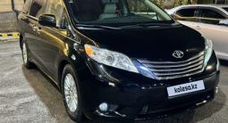 Toyota Sienna 2015 года за 15 500 000 тг. в Алматы – фото 2