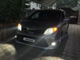 Toyota Sienna 2018 года за 14 000 000 тг. в Алматы