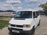 Volkswagen Multivan 1995 года за 3 700 000 тг. в Алматы
