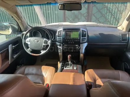 Toyota Land Cruiser 2014 года за 26 000 000 тг. в Астана – фото 10