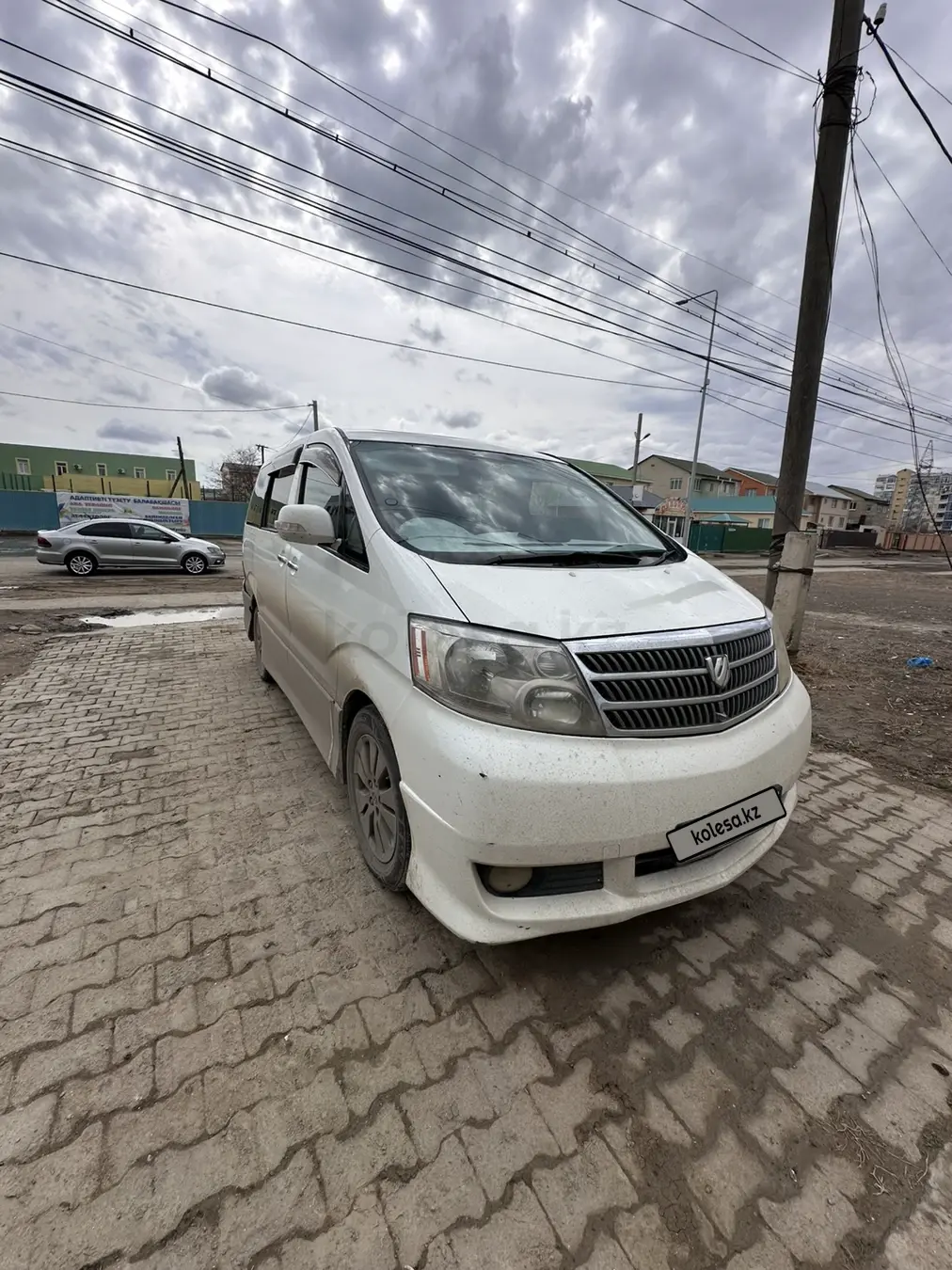 Toyota Alphard, 2005