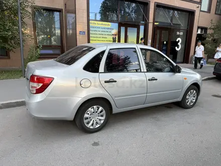 ВАЗ (Lada) Granta 2190 2014 года за 2 000 000 тг. в Актобе – фото 4