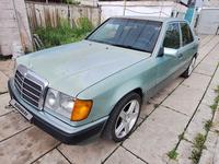 Mercedes-Benz E 260 1992 годаүшін1 600 000 тг. в Тараз