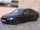 BMW 320 2012 годаүшін7 500 000 тг. в Шымкент – фото 2