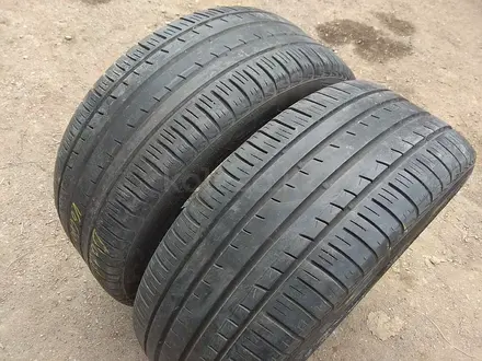 Шины 235/45 R17 — "Pirelli" (Румыния), летние, в отличном состоян за 50 000 тг. в Астана – фото 2