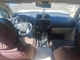 Toyota Land Cruiser Prado 2017 года за 14 500 000 тг. в Актобе – фото 3