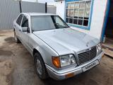 Mercedes-Benz E 200 1995 года за 2 000 000 тг. в Усть-Каменогорск – фото 2