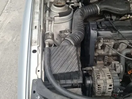 Volkswagen Passat 1995 года за 3 000 000 тг. в Шымкент – фото 13