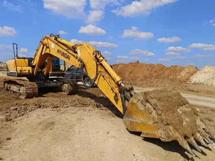 Hyundai  R220LC 2013 года за 25 000 000 тг. в Астана – фото 2
