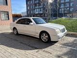 Mercedes-Benz E 320 1996 годаfor6 800 000 тг. в Алматы – фото 2