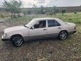 Mercedes-Benz E 250 1993 годаүшін2 300 000 тг. в Жезказган