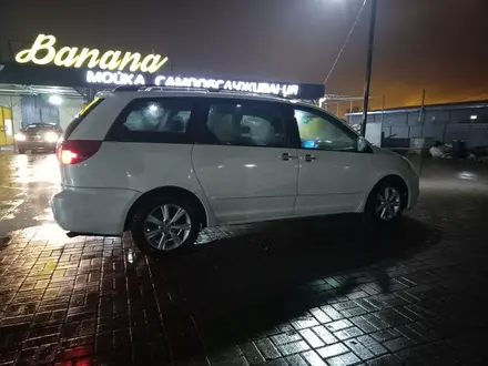 Toyota Sienna 2005 года за 9 000 000 тг. в Уральск – фото 3