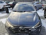 Hyundai Elantra 2019 годаүшін7 200 000 тг. в Астана