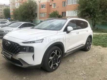 Hyundai Santa Fe 2023 года за 22 000 000 тг. в Атырау – фото 2