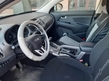 Kia Sportage 2015 года за 10 500 000 тг. в Атырау – фото 3