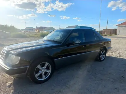 Mercedes-Benz E 320 1995 года за 3 000 000 тг. в Кызылорда – фото 6