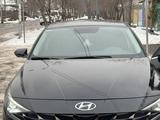 Hyundai Elantra 2023 годаүшін10 200 000 тг. в Алматы