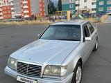 Mercedes-Benz E 220 1993 года за 1 550 000 тг. в Алматы